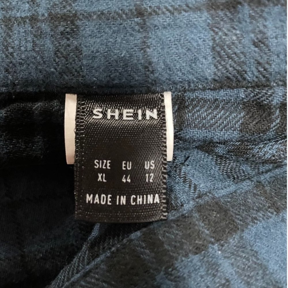 !!3 for $20!! Shein plaid straight leg pants - Picture 3 of 4